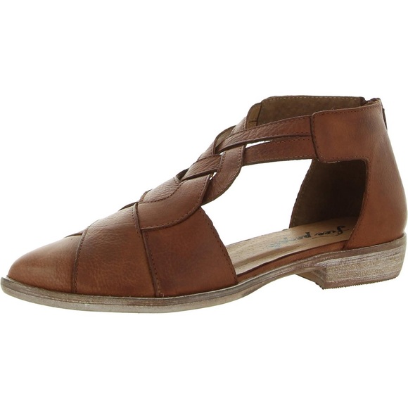 NWB Free People Pointed Leather Shoes Size 37 - Picture 1 of 4